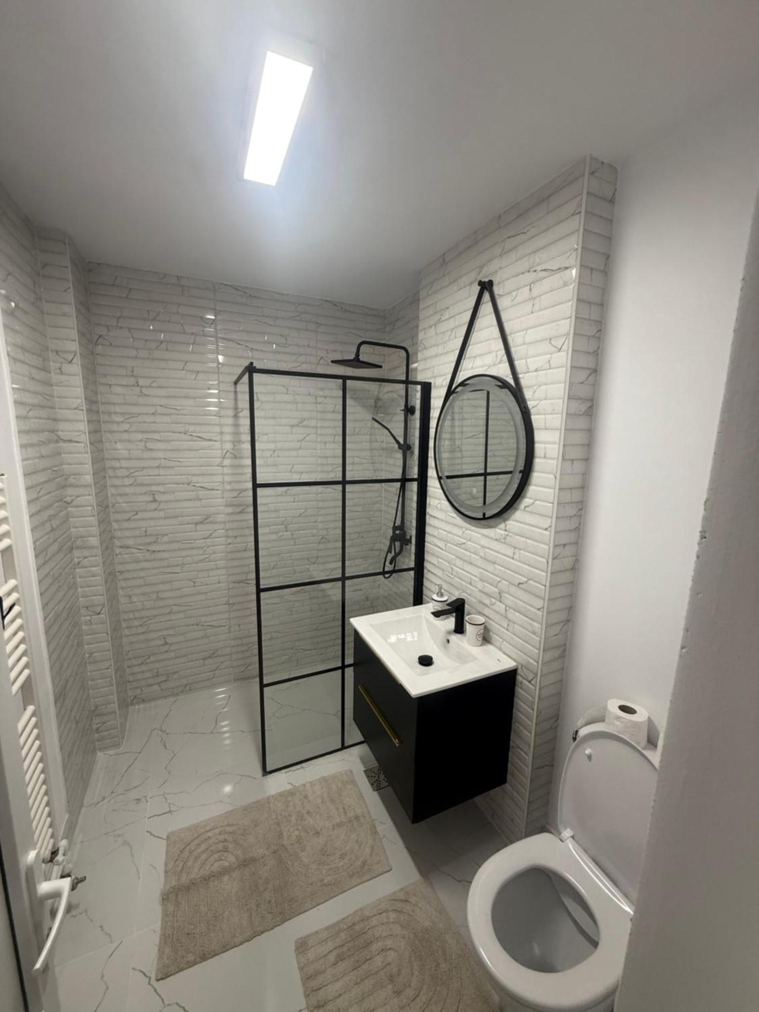 Modernul Apartament De Langa Castel Χουνεντοάρα Εξωτερικό φωτογραφία